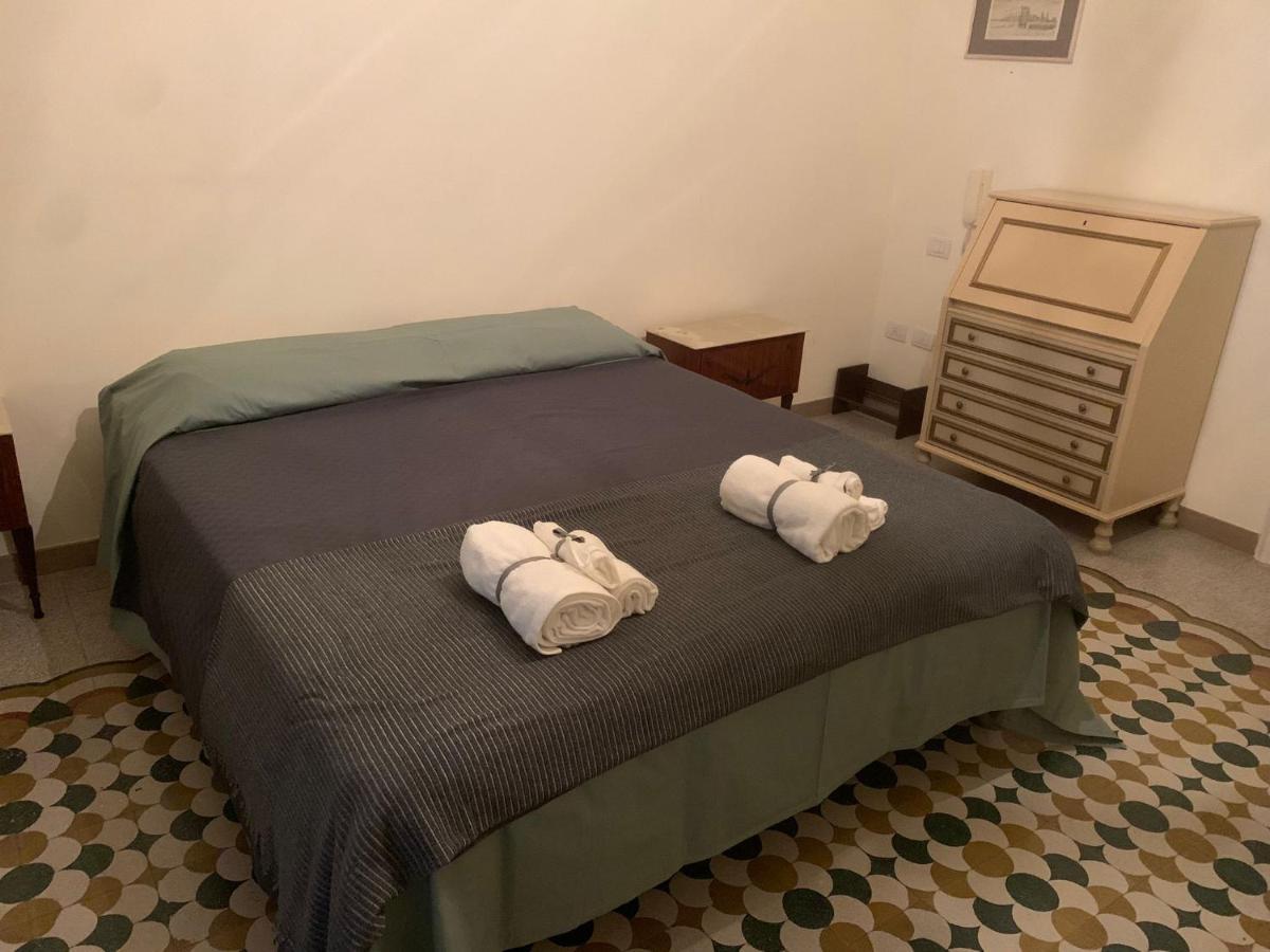 Bed and Breakfast La Grande Casa Di Puglia Джоя-дель-Колле Екстер'єр фото