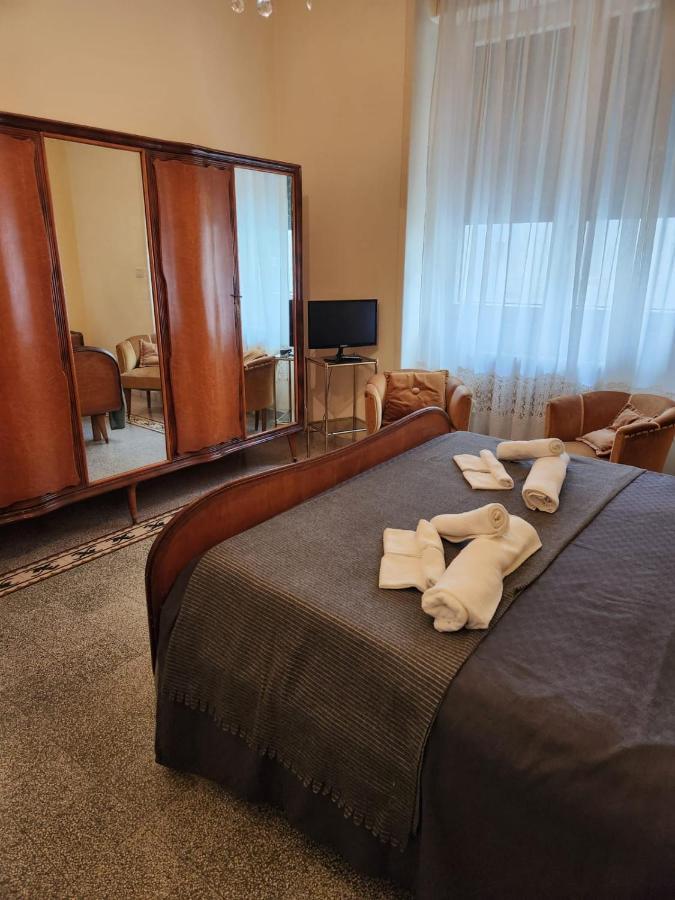 Bed and Breakfast La Grande Casa Di Puglia Джоя-дель-Колле Екстер'єр фото