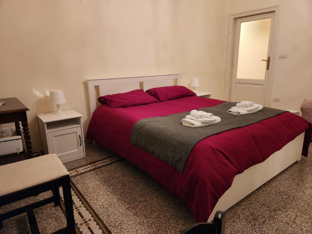 Bed and Breakfast La Grande Casa Di Puglia Джоя-дель-Колле Екстер'єр фото