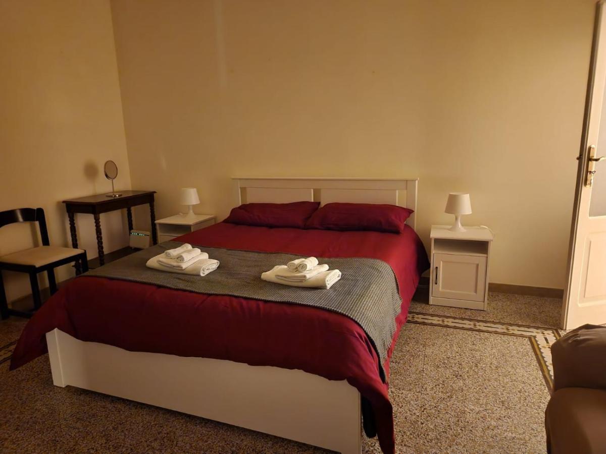 Bed and Breakfast La Grande Casa Di Puglia Джоя-дель-Колле Екстер'єр фото